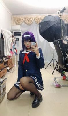 春潮浪漫海棠红_BD国语迅雷电影在线