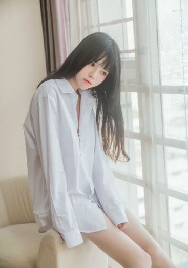 在没人的教室里做学长你干嘛_BD英语影视在线观看